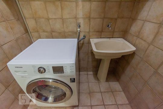 Área de Serviço de apartamento à venda com 3 quartos, 70m² em Jardim García, Campinas