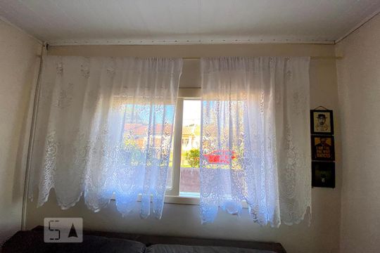 Sala de Estar de casa à venda com 2 quartos, 125m² em São José, Novo Hamburgo
