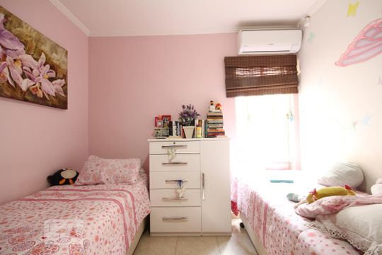 Quarto 1 de casa à venda com 3 quartos, 150m² em Vila Brasílio Machado, São Paulo