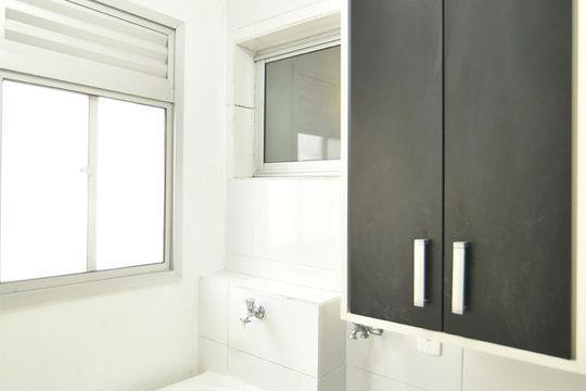 Área de serviço de apartamento para alugar com 3 quartos, 65m² em Vila Bela, São Paulo
