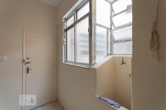 Cozinha e Área de Serviço de apartamento para alugar com 2 quartos, 55m² em Grajaú, Rio de Janeiro