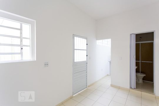 Kitnet de kitnet/studio para alugar com 1 quarto, 16m² em Rio Pequeno, São Paulo