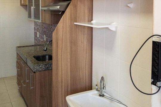 Área de serviço de apartamento para alugar com 2 quartos, 63m² em Norte (águas Claras), Brasília