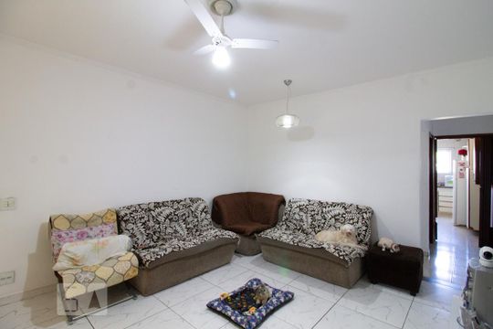 Casa à venda com 3 quartos, 200m² em Jardim Aliança, Guarulhos