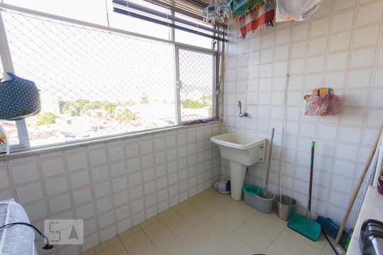 Área de Serviço de apartamento para alugar com 3 quartos, 184m² em Taquara, Rio de Janeiro