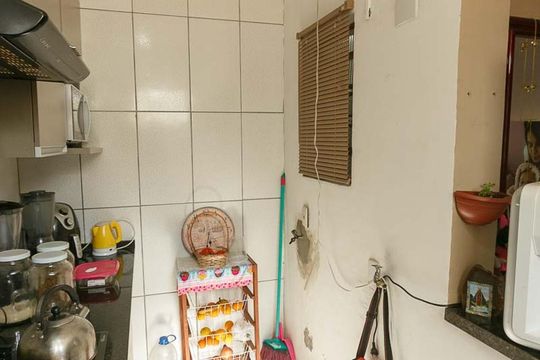 Cozinha de casa à venda com 3 quartos, 65m² em Aberta dos Morros, Porto Alegre