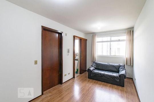 Apartamento à venda com 1 quarto, 40m² em Portão, Curitiba