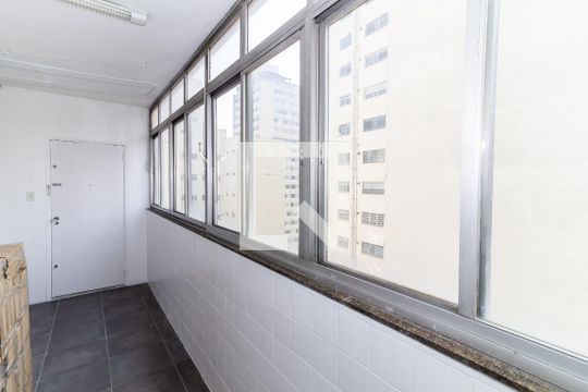 Área de Serviço de apartamento para alugar com 3 quartos, 195m² em Perdizes, São Paulo