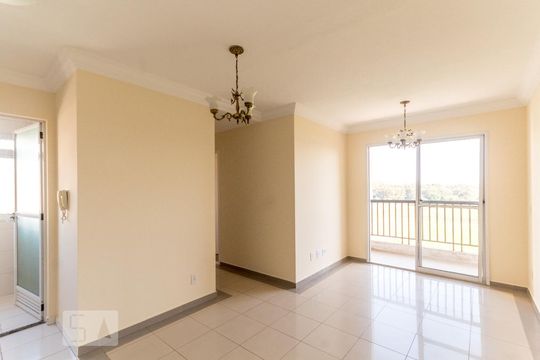 Sala de apartamento para alugar com 2 quartos, 51m² em Socorro, São Paulo