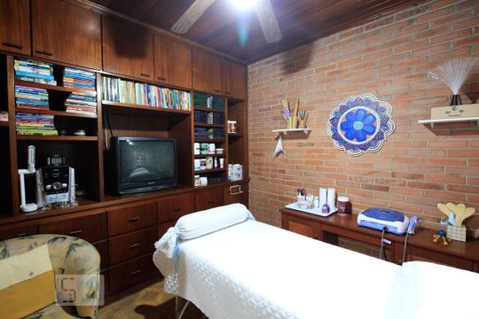 Quarto 1 de casa para alugar com 5 quartos, 350m² em Vila Guarani, São Paulo