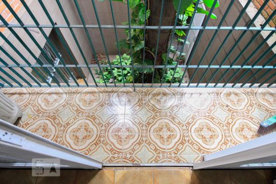 Varanda de casa para alugar com 5 quartos, 350m² em Vila Guarani, São Paulo