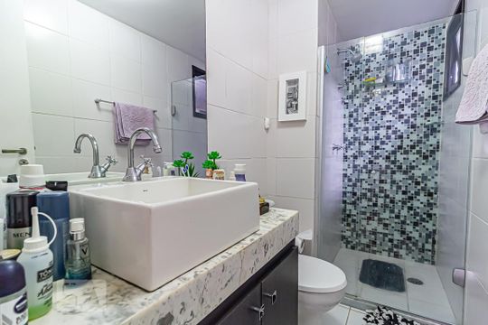Banheiro da Suíte 1 de apartamento à venda com 3 quartos, 180m² em Freguesia (jacarepaguá), Rio de Janeiro