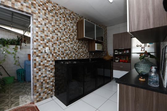 Cozinha de apartamento à venda com 2 quartos, 54m² em Vila Isabel, Rio de Janeiro