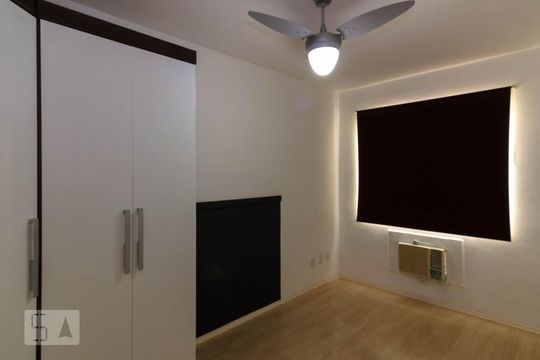 Quarto2 de apartamento à venda com 2 quartos, 59m² em Itanhangá, Rio de Janeiro