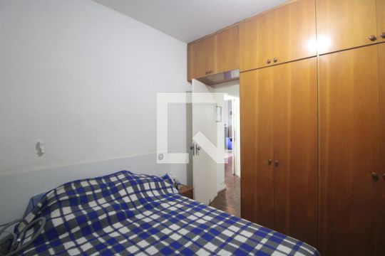 Quarto 1 de casa para alugar com 2 quartos, 140m² em Jardim Jua, São Paulo