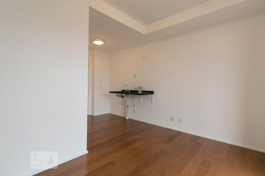 Sala / Dormitório / Cozinha de kitnet/studio para alugar com 1 quarto, 25m² em Chácara Belenzinho, São Paulo