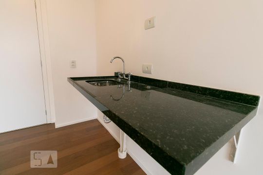 Cozinha de kitnet/studio para alugar com 1 quarto, 25m² em Chácara Belenzinho, São Paulo