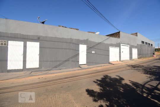 Fachada de kitnet/studio para alugar com 1 quarto, 30m² em Setor Habitacional Samambaia (taguatinga), Brasília