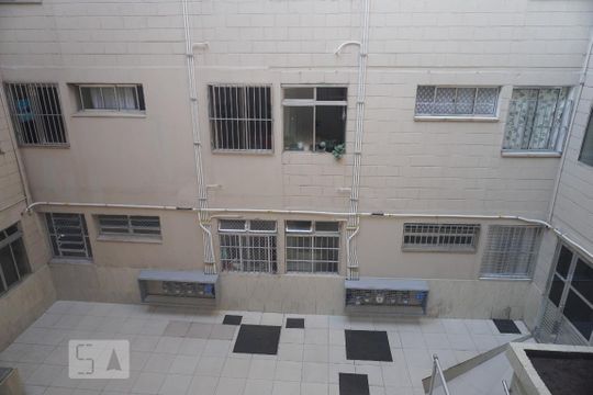 Vista da Lavanderia de apartamento para alugar com 2 quartos, 44m² em Conjunto Habitacional Padre Manoel da Nóbrega, São Paulo