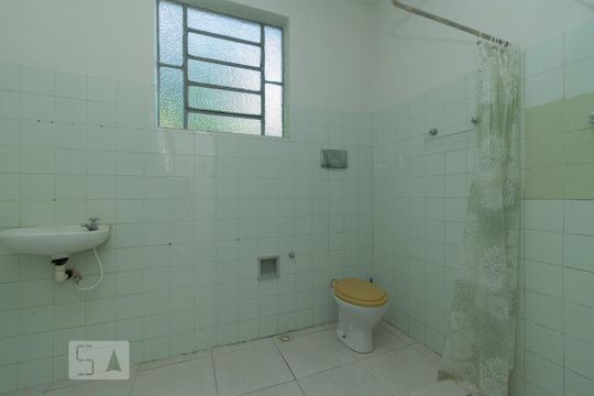 BANHEIRO SOCIAL de casa à venda com 3 quartos, 97m² em Fonseca, Niterói