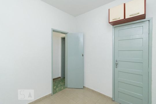 QUARTO DE SERVIÇO de casa à venda com 3 quartos, 97m² em Fonseca, Niterói
