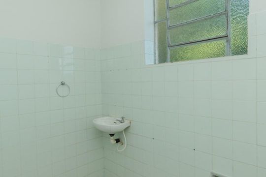 BANHEIRO SOCIAL de casa à venda com 3 quartos, 97m² em Fonseca, Niterói