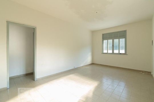 Casa à venda com 3 quartos, 97m² em Fonseca, Niterói