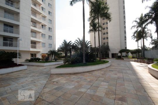 Área comum de apartamento para alugar com 3 quartos, 82m² em Umuarama, Osasco