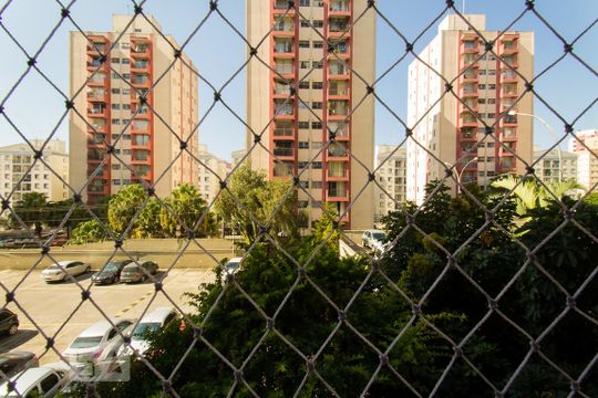 Vista de apartamento para alugar com 2 quartos, 56m² em Parque Bristol, São Paulo