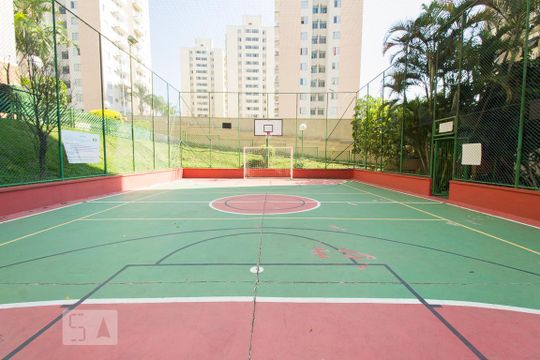 Área comum - Quadra de apartamento para alugar com 2 quartos, 56m² em Parque Bristol, São Paulo