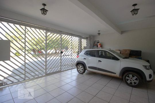Garagem de casa para alugar com 5 quartos, 256m² em Conjunto Residencial Butantã, São Paulo