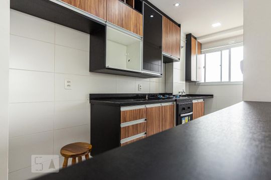 Cozinha de apartamento à venda com 2 quartos, 41m² em Jardim Taboão, São Paulo