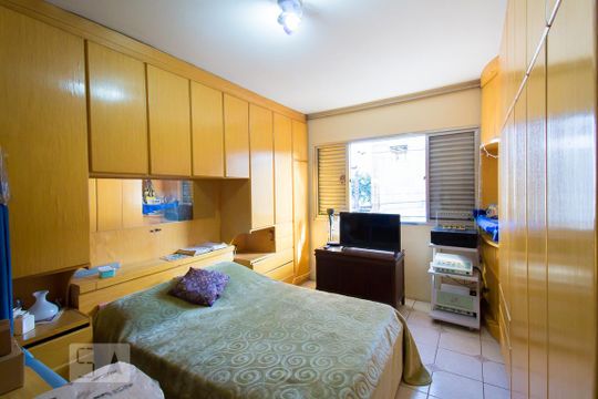 Suíte de casa à venda com 3 quartos, 160m² em Vila Moraes, São Paulo