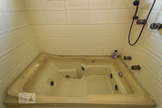 Banheiro da Suíte de casa à venda com 3 quartos, 160m² em Vila Moraes, São Paulo