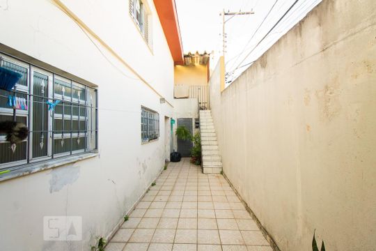 Quintal de casa à venda com 3 quartos, 160m² em Vila Moraes, São Paulo
