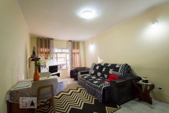 Sala de casa à venda com 3 quartos, 160m² em Vila Moraes, São Paulo