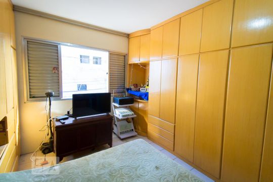 Suíte de casa à venda com 3 quartos, 160m² em Vila Moraes, São Paulo