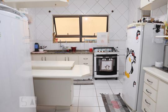 Cozinha de apartamento à venda com 3 quartos, 88m² em Rudge Ramos, São Bernardo do Campo