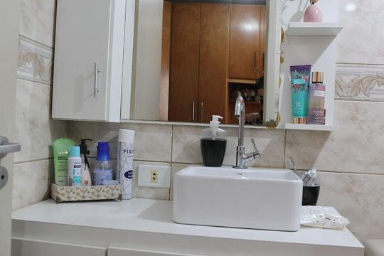 Banheiro - suite pia e espelho de apartamento à venda com 3 quartos, 88m² em Rudge Ramos, São Bernardo do Campo