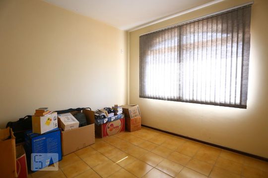 Escritório de casa de condomínio para alugar com 3 quartos, 325m² em Cidade São Francisco, São Paulo