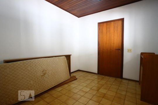 Copa de casa de condomínio para alugar com 3 quartos, 325m² em Cidade São Francisco, São Paulo