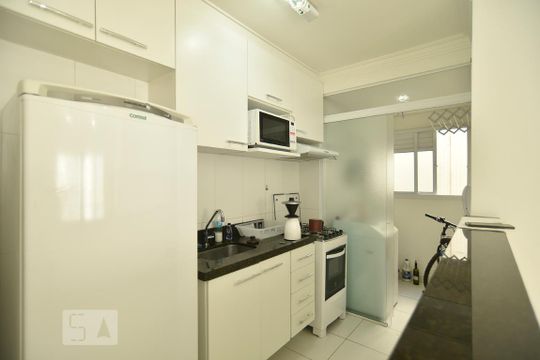 Área de serviço de apartamento para alugar com 2 quartos, 52m² em Vila Bela, São Paulo