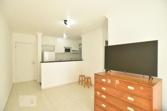Sala de apartamento para alugar com 2 quartos, 52m² em Vila Bela, São Paulo