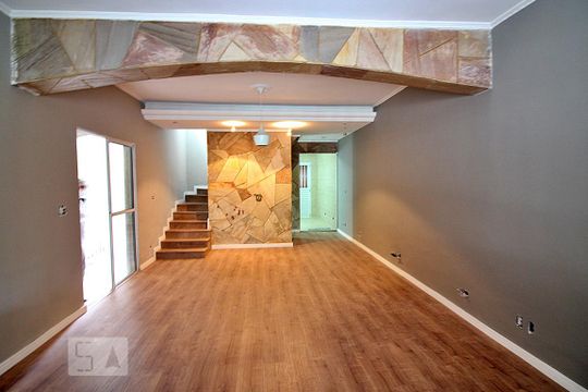 Sala  de casa à venda com 3 quartos, 212m² em Paulicéia, São Bernardo do Campo