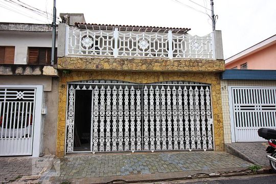 Fachada de casa à venda com 3 quartos, 212m² em Paulicéia, São Bernardo do Campo