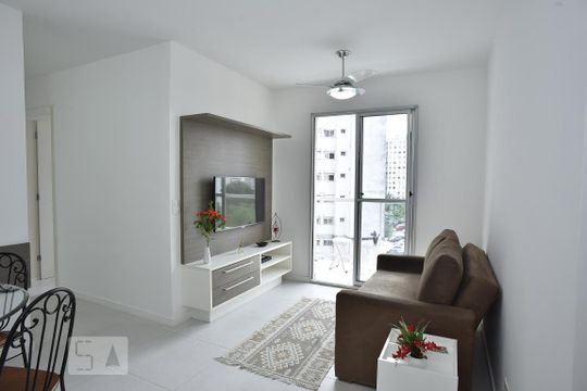 Sala de apartamento para alugar com 2 quartos, 51m² em Jacarepaguá, Rio de Janeiro