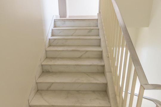 Escada de casa à venda com 3 quartos, 310m² em Freguesia de Jacarepaguá, Rio de Janeiro