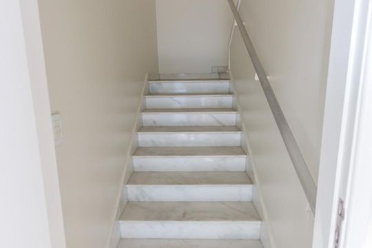Escada de casa à venda com 3 quartos, 310m² em Freguesia de Jacarepaguá, Rio de Janeiro