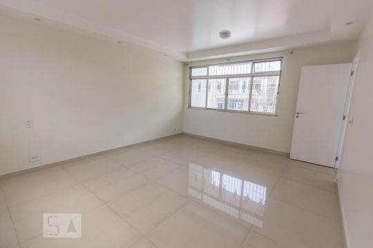Sala 1 de casa à venda com 3 quartos, 310m² em Freguesia de Jacarepaguá, Rio de Janeiro