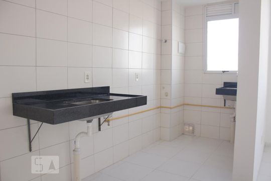 Cozinha de apartamento para alugar com 2 quartos, 46m² em São Jorge, Novo Hamburgo
